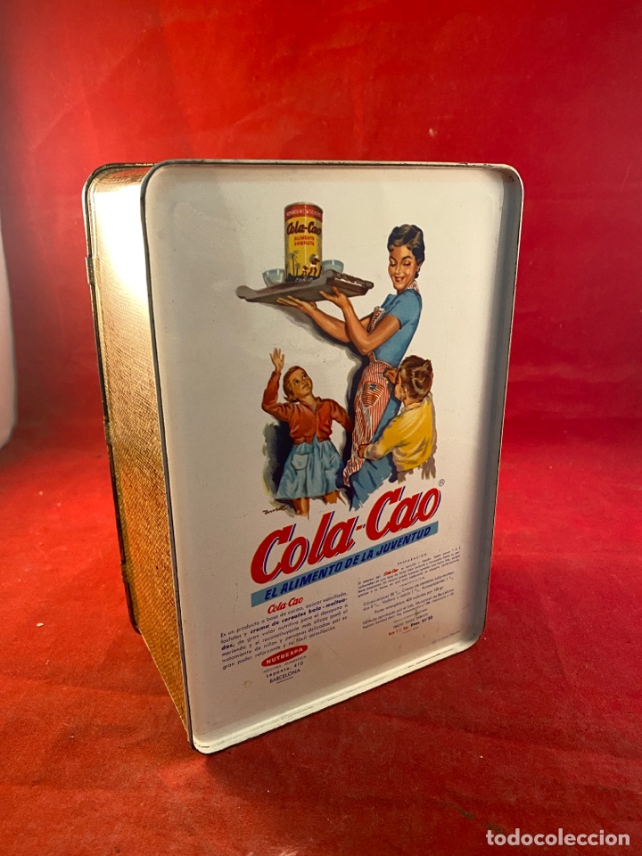 Antig&uuml;edades: Caja con publicidad Cola-Cao - Foto 1