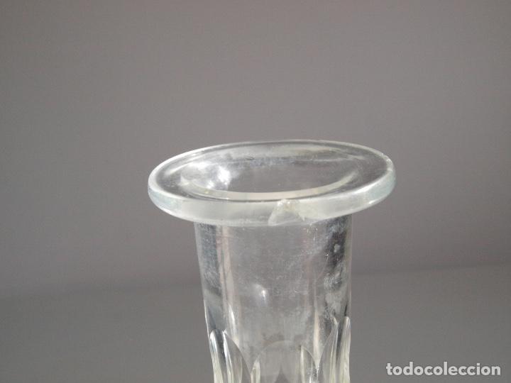 Antig&uuml;edades: BOTELLA DE CRISTAL TALLADO - Foto 9