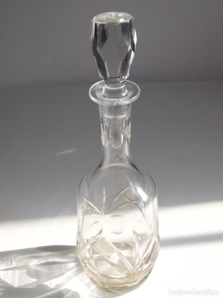Antig&uuml;edades: BOTELLA DE CRISTAL TALLADO - Foto 10