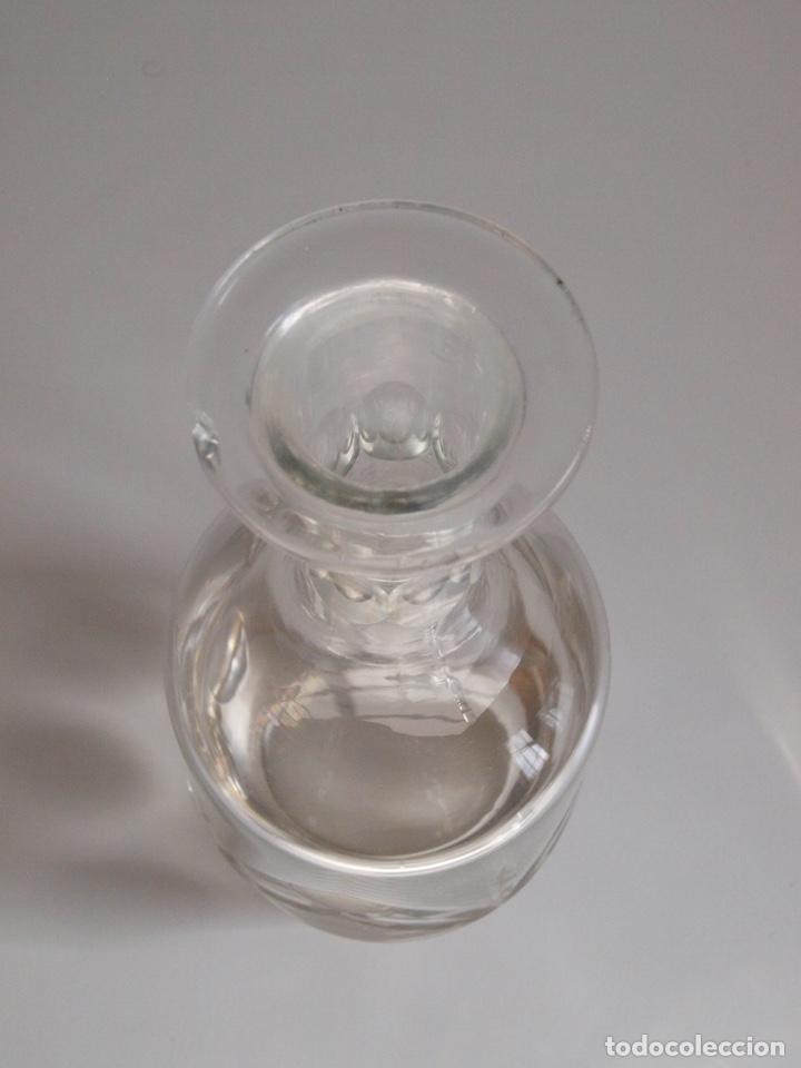 Antig&uuml;edades: BOTELLA DE CRISTAL TALLADO - Foto 14