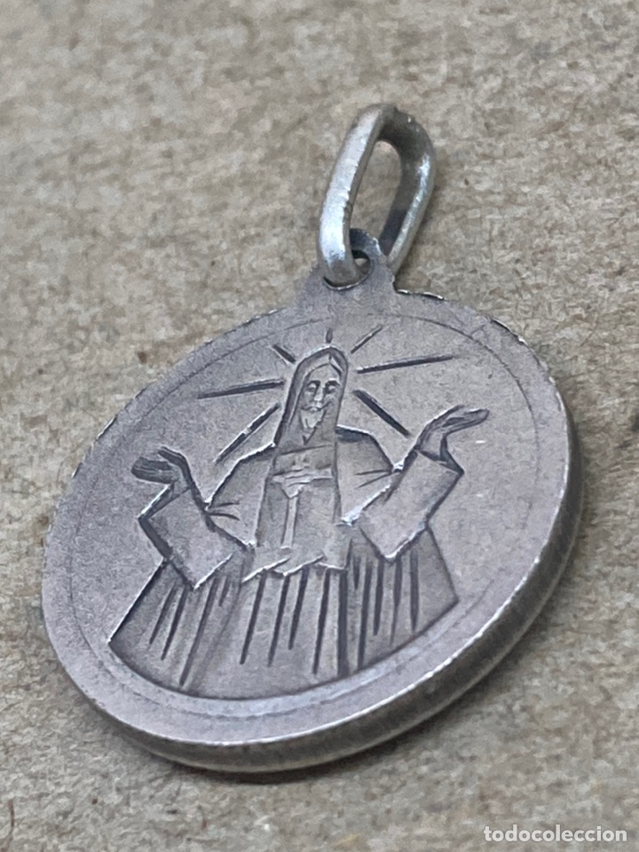 Antig&uuml;edades: MEDALLA de plata - Foto 2