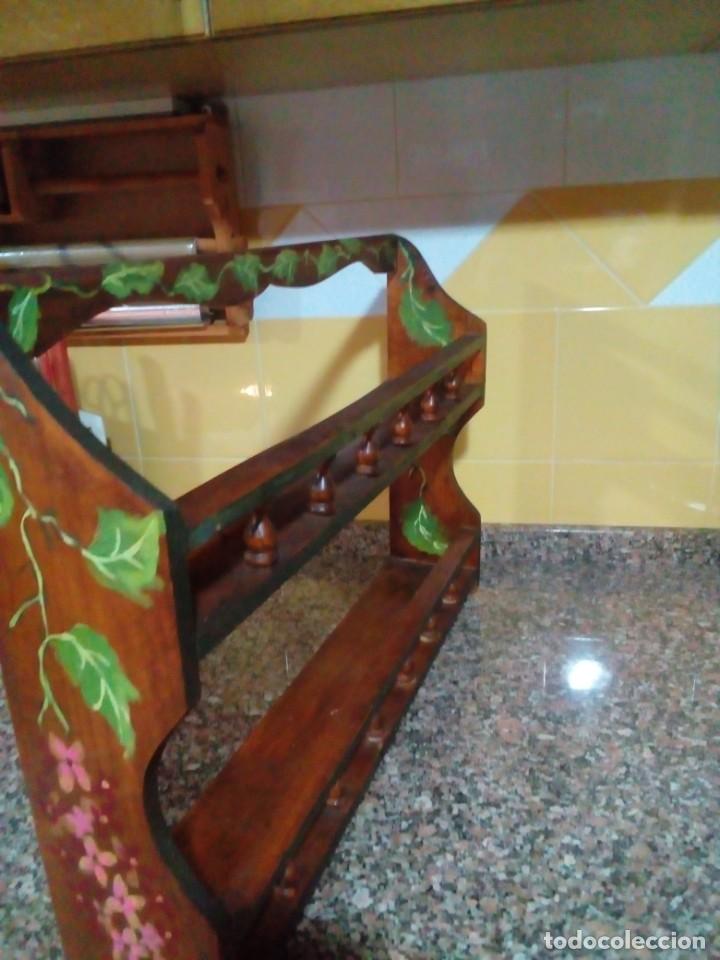 Antig&uuml;edades: BONITA ESTANTERIA DE MADERA - Foto 3