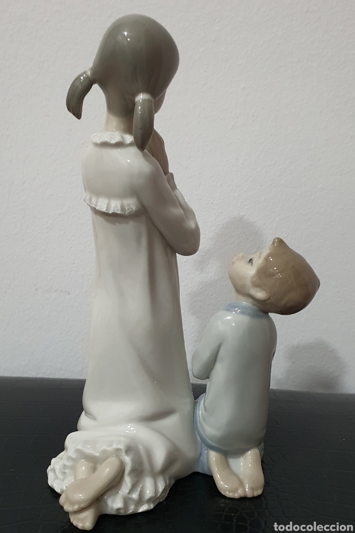 Antig&uuml;edades: Lladro ,ENSE&Ntilde;ANDO A REZAR, Brillo, 4779 - Foto 2