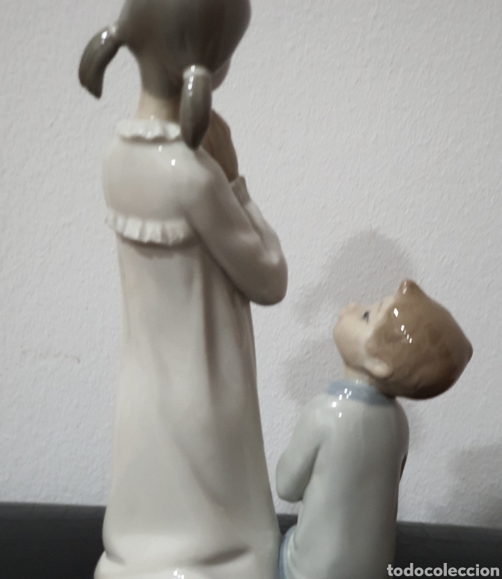 Antig&uuml;edades: Lladro ,ENSE&Ntilde;ANDO A REZAR, Brillo, 4779 - Foto 4