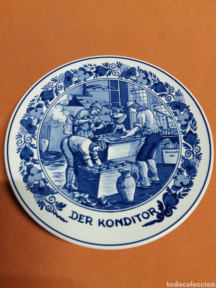 Antig&uuml;edades: Plato Porcelana - Foto 1