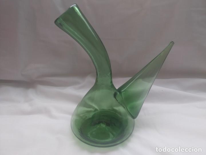 Antig&uuml;edades: PEQUE&Ntilde;O PORRON CRISTAL VERDE