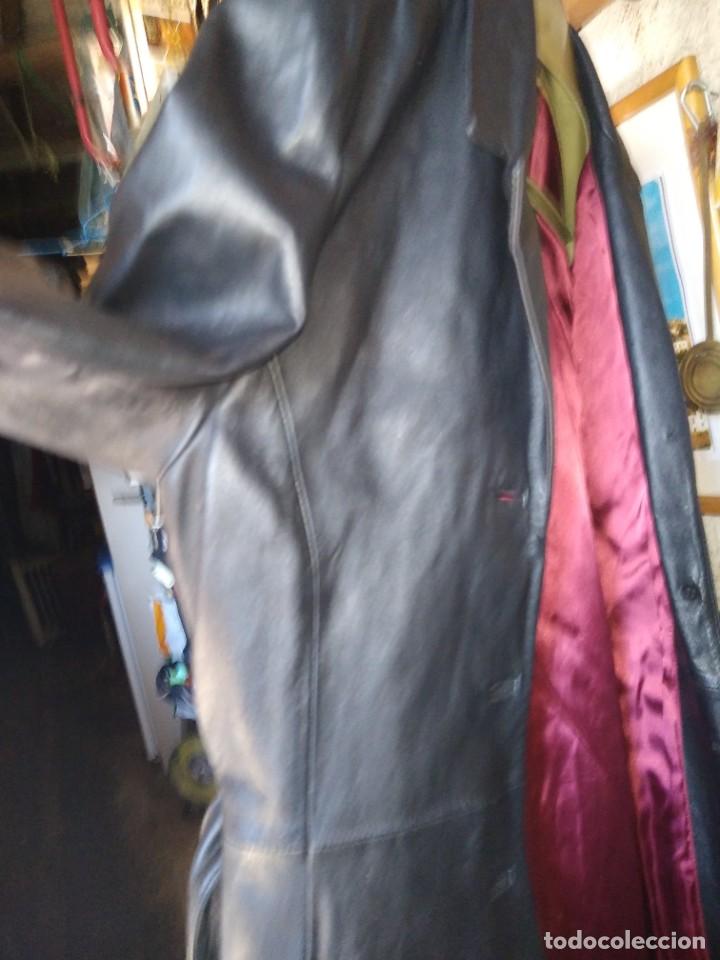 Antig&uuml;edades: chqueta larga de cuero de mujer - Foto 14