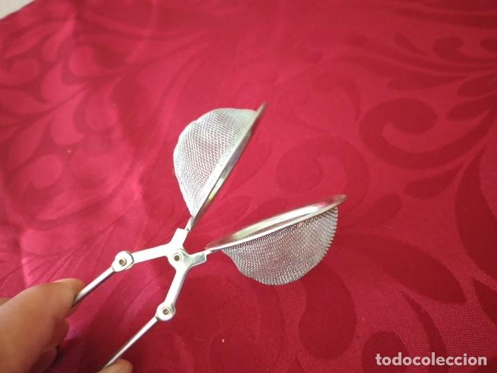 Antig&uuml;edades: Antiguo colador de t&eacute; - Foto 2