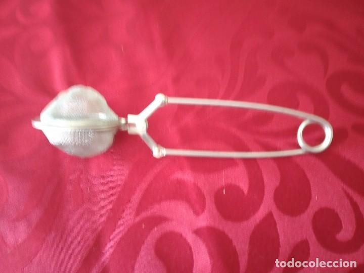 Antig&uuml;edades: Antiguo colador de t&eacute; - Foto 3
