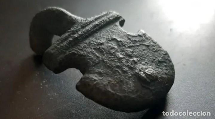 Antigüedades: Hebilla visigoda, aguja de enganche - Foto 1 - 255924810