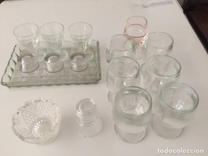 Antig&uuml;edades: Lote de copas, dedales y vasitos antiguos - Foto 2