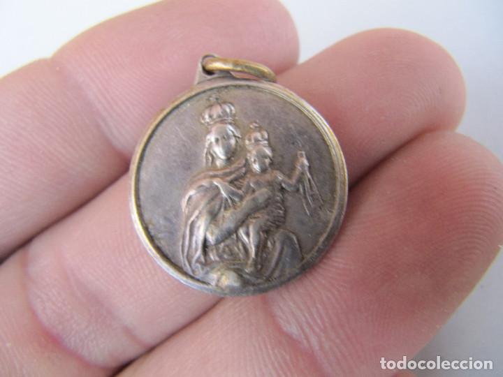 Antig&uuml;edades: ANTIGUA MEDALLA JESUS DEL GRAN PODER Y VIRGEN MARIA - Foto 4