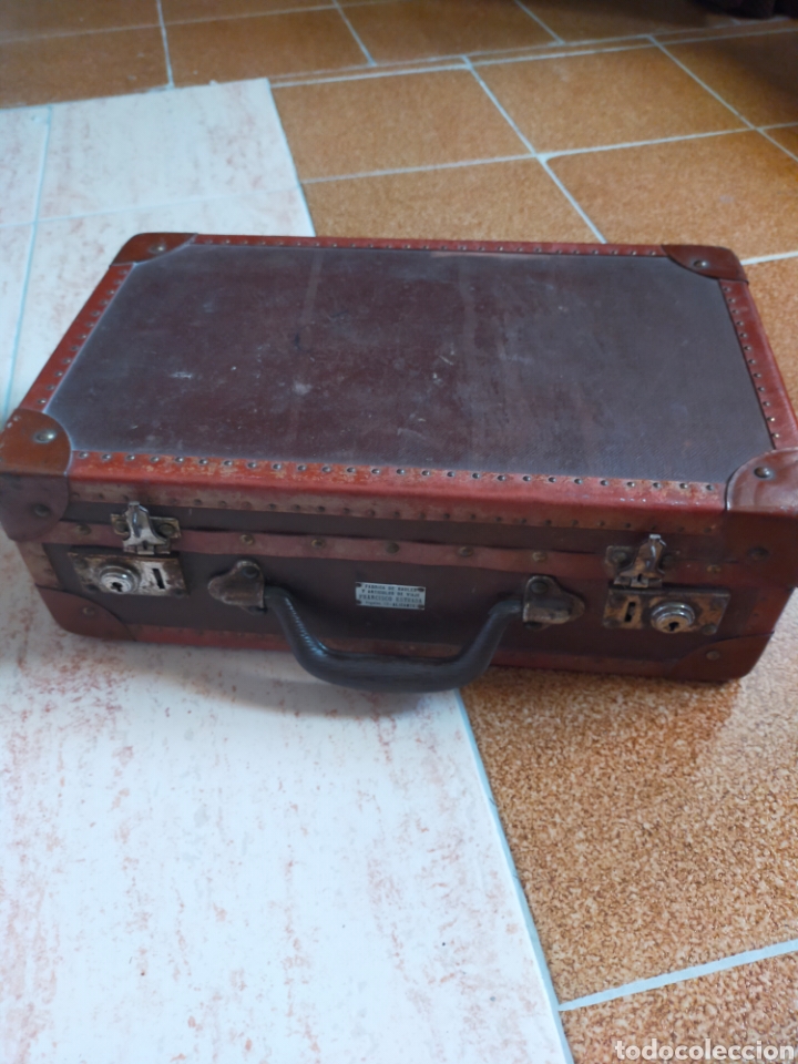 Antig&uuml;edades: Ba&uacute;l o malet&iacute;n antiguos - Foto 7