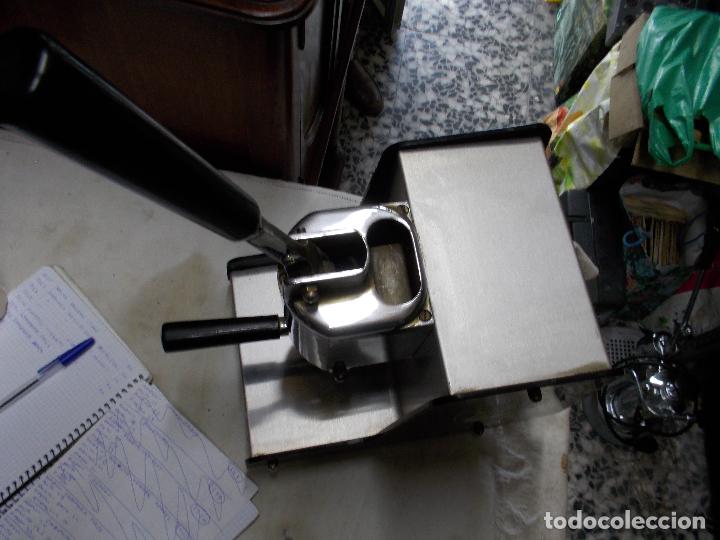 Antig&uuml;edades: cafetera arin - Foto 3