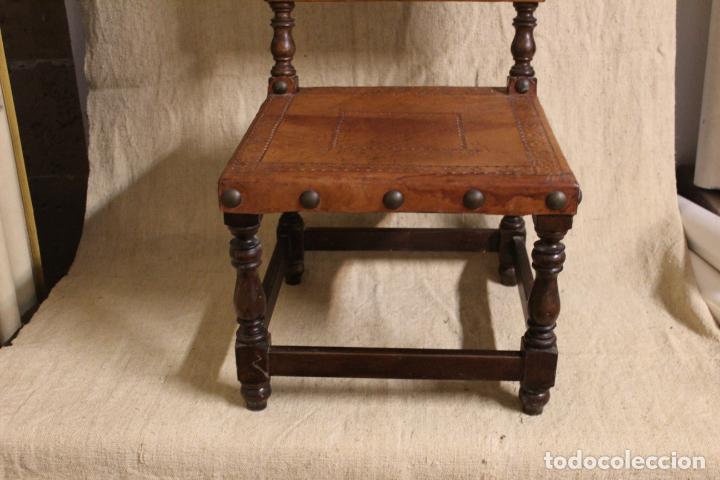 Antigüedades: silla pequeña de cuero - Foto 8 - 256150325