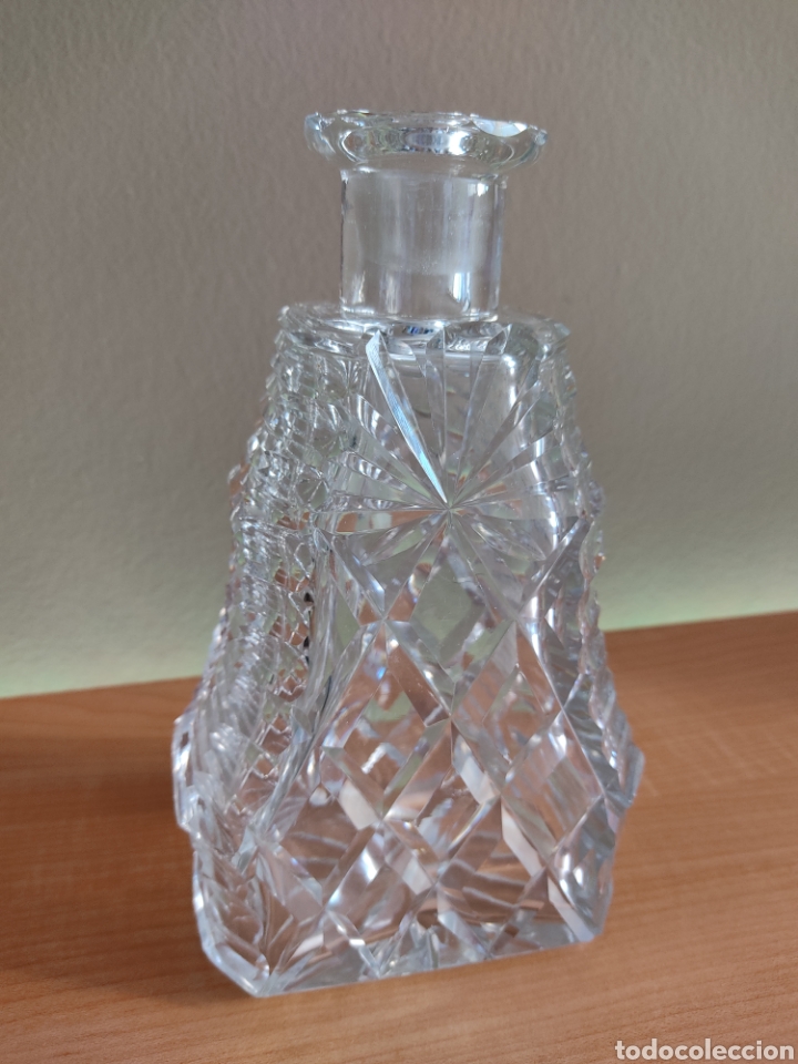 Antig&uuml;edades: Elegante botella licorera de cristal - Foto 7