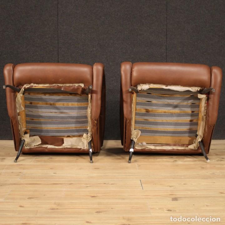 Antig&uuml;edades: Hermoso par de sillones de los 70 - Foto 8