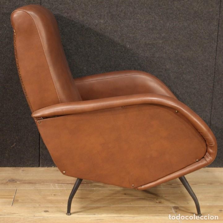 Antig&uuml;edades: Hermoso par de sillones de los 70 - Foto 12