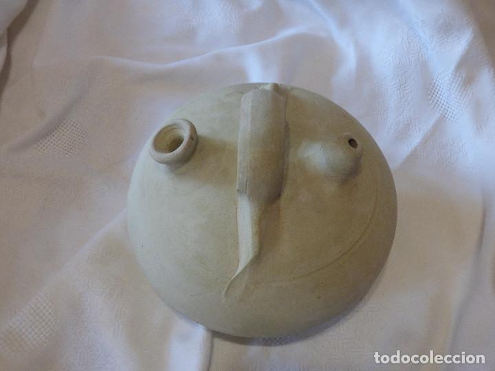 Antig&uuml;edades: Botijo,ceramica . - Foto 2