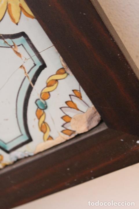 Antig&uuml;edades: azulejo de manises enmarcado - Foto 3