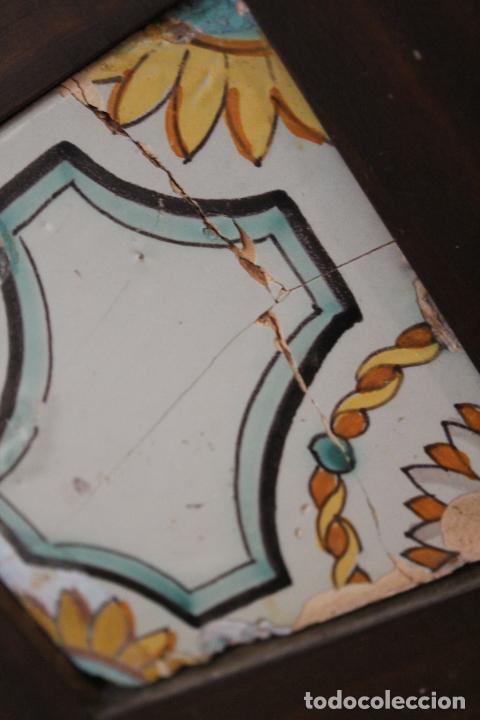 Antig&uuml;edades: azulejo de manises enmarcado - Foto 4