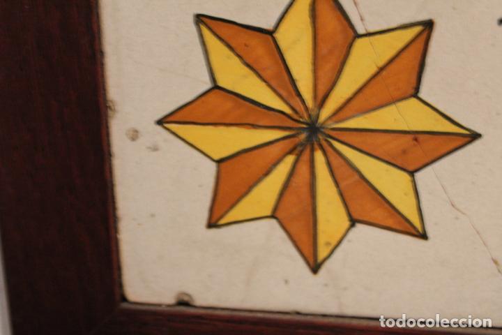 Antig&uuml;edades: azulejo de manises enmarcado - Foto 2