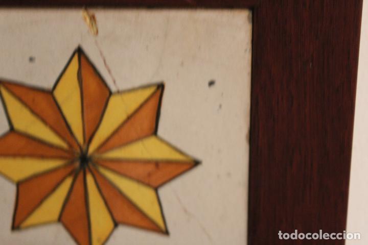 Antig&uuml;edades: azulejo de manises enmarcado - Foto 3