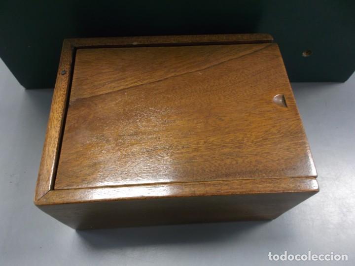 Antig&uuml;edades: caja inglesa roble para tabaco - Foto 1