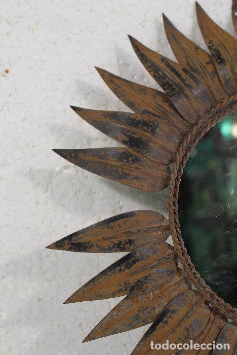 Antig&uuml;edades: vintage espejo sol de metal - Foto 2