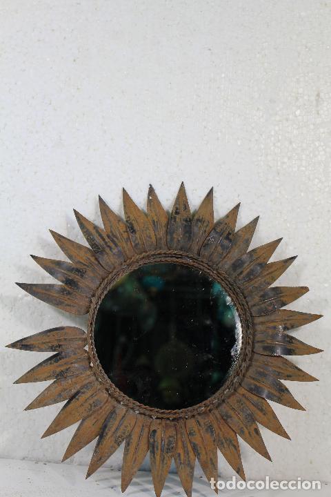 Antig&uuml;edades: vintage espejo sol de metal - Foto 5