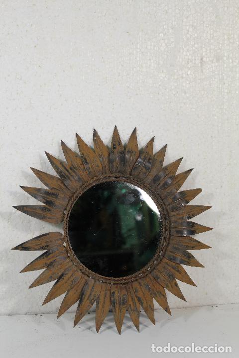 Antig&uuml;edades: vintage espejo sol de metal - Foto 1