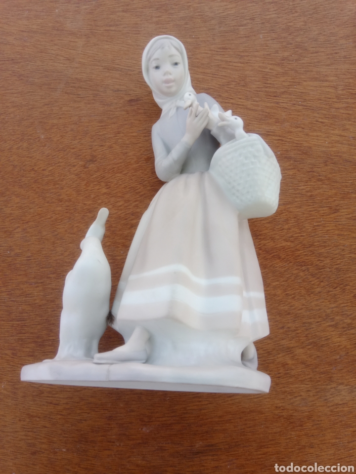 Antig&uuml;edades: Figura de lladro - Foto 1