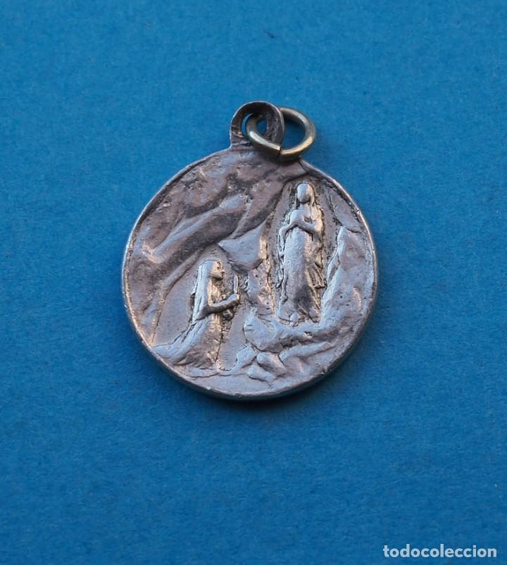 Antig&uuml;edades: MEDALLA RELIGIOSA .: MARIA - Foto 2