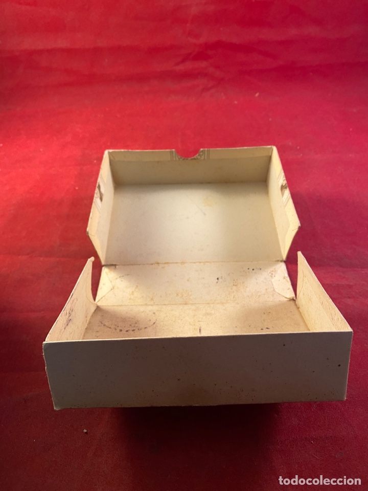 Antig&uuml;edades: Caja 100 sobres - Foto 2