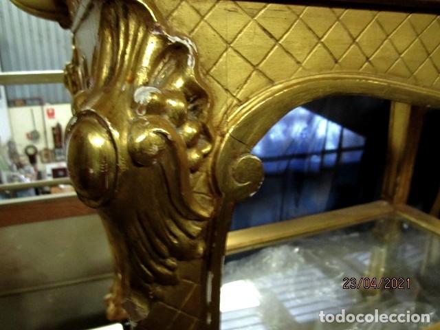 Antig&uuml;edades: Camarera barroca en madera tallada y dorada - Foto 8