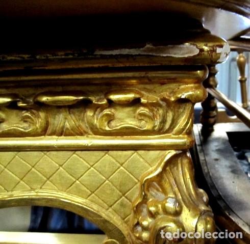 Antig&uuml;edades: Camarera barroca en madera tallada y dorada - Foto 11