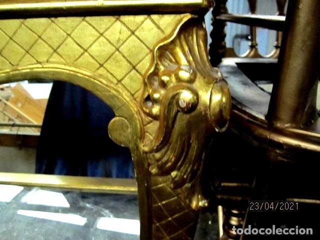 Antig&uuml;edades: Camarera barroca en madera tallada y dorada - Foto 12
