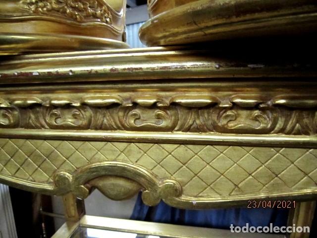 Antig&uuml;edades: Camarera barroca en madera tallada y dorada - Foto 14
