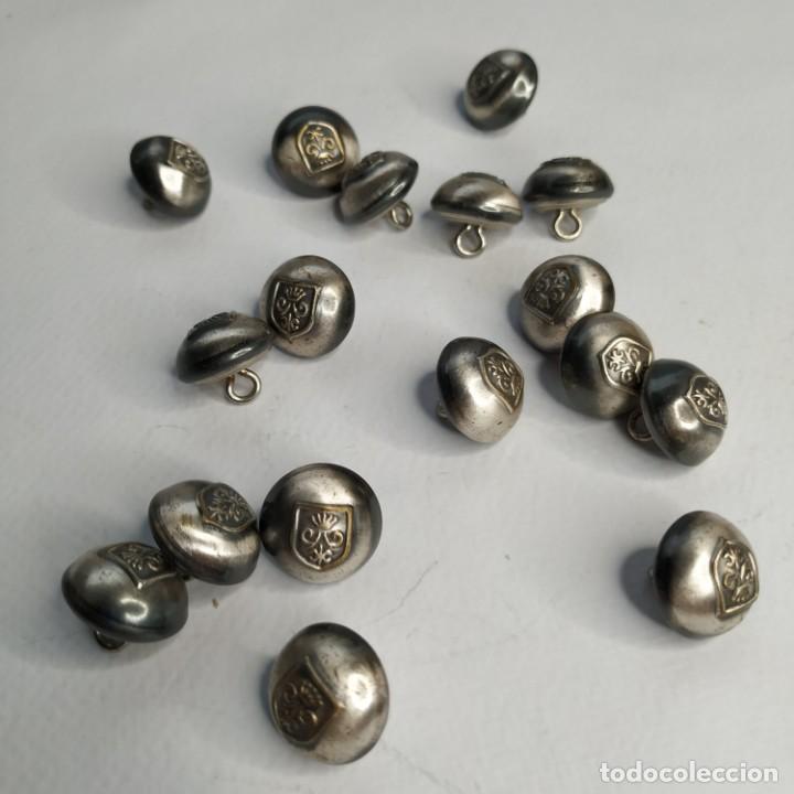 Antig&uuml;edades: BOTONES ANTIGUOS - Foto 2