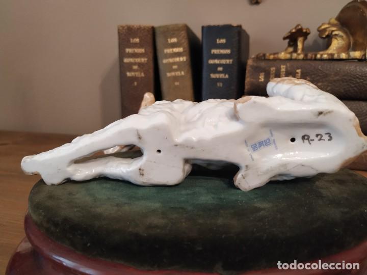 Antig&uuml;edades: PERRO PORCELANA SUREDA - Foto 5