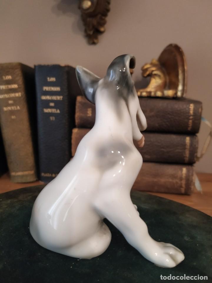 Antig&uuml;edades: PERRO PORCELANA GUISASOLA - Foto 4