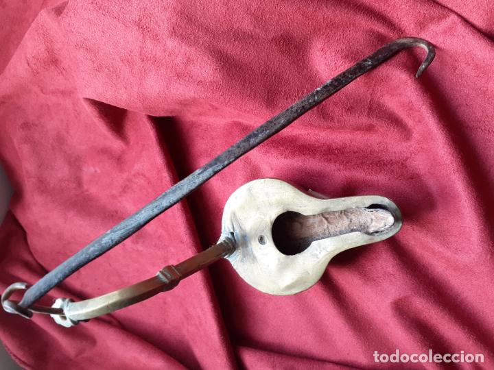 Antig&uuml;edades: Candil de Bronce - Foto 2