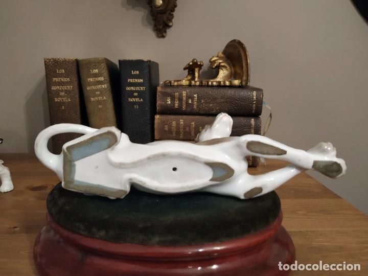 Antig&uuml;edades: PERRO DOGO DE PORCELANA - Foto 6