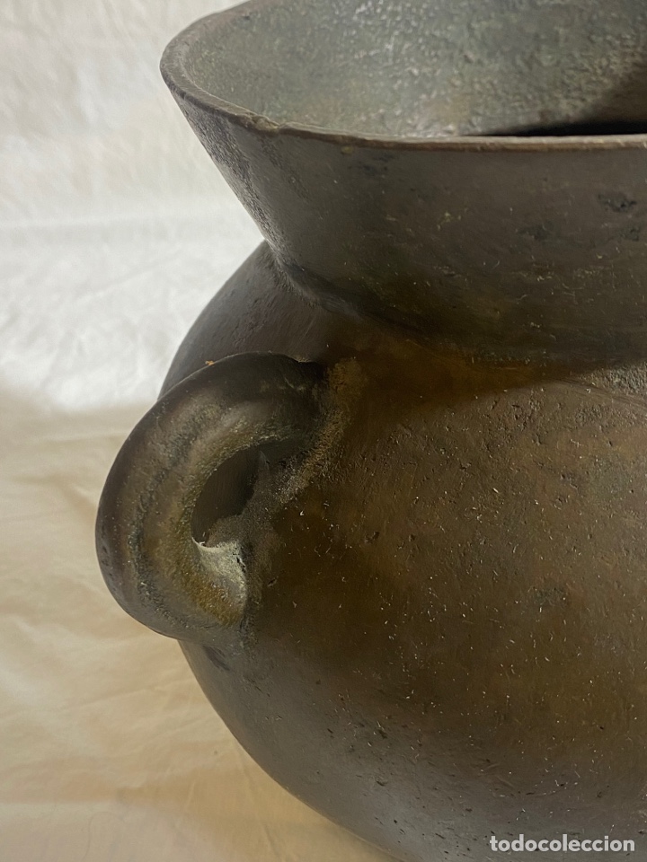 Antig&uuml;edades: Olla catalana en bronce, s.XVIII - Foto 6