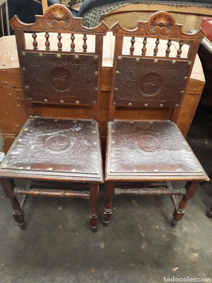 Antig&uuml;edades: Pareja de antiguas sillas. - Foto 1