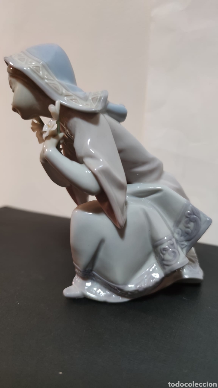 Antig&uuml;edades: Virgencita de Lladro - Foto 3