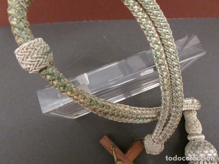 Antig&uuml;edades: CORD&Oacute;N CON BORLA Y CRUCIFIJO PRIMERA COMUNI&Oacute;N - Foto 4