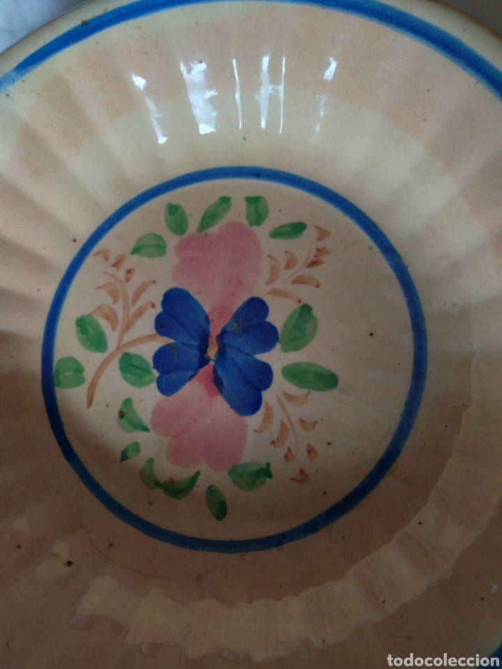 Antig&uuml;edades: Ensaladera Talavera siglo 19 - Foto 2