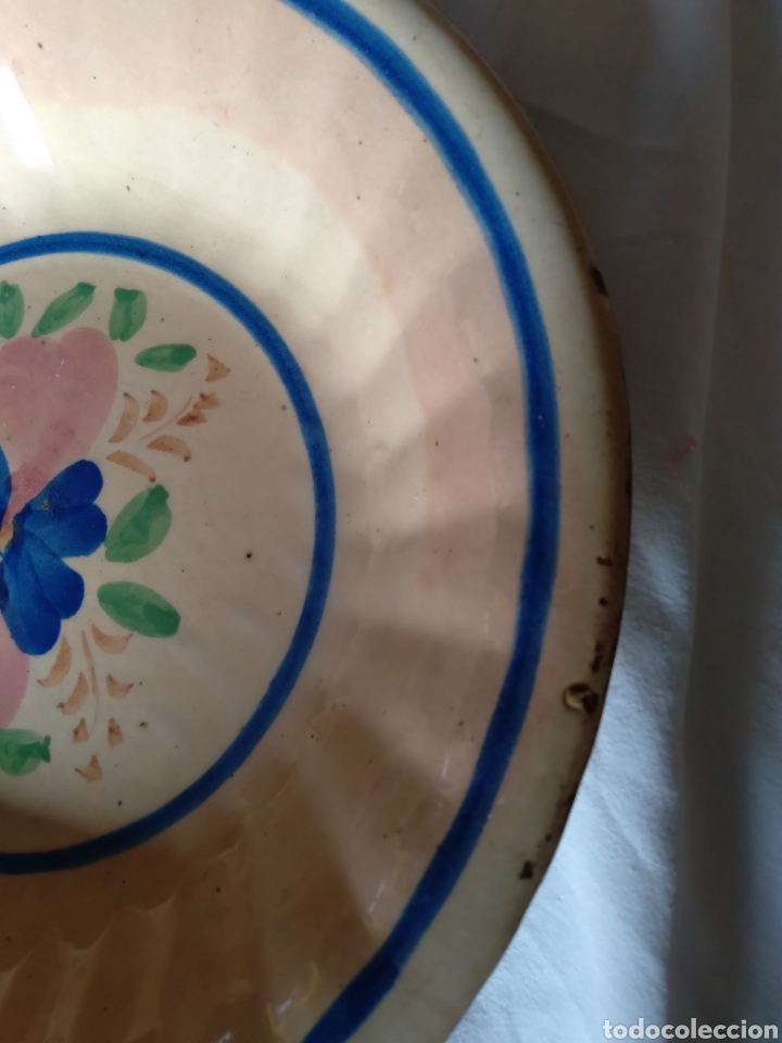 Antig&uuml;edades: Ensaladera Talavera siglo 19 - Foto 4