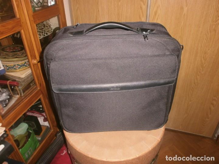 samsonite maletín maleta con ruedas - usada - b - Buy Other Antique Fashion  and Accessories at todocoleccion - 259005855